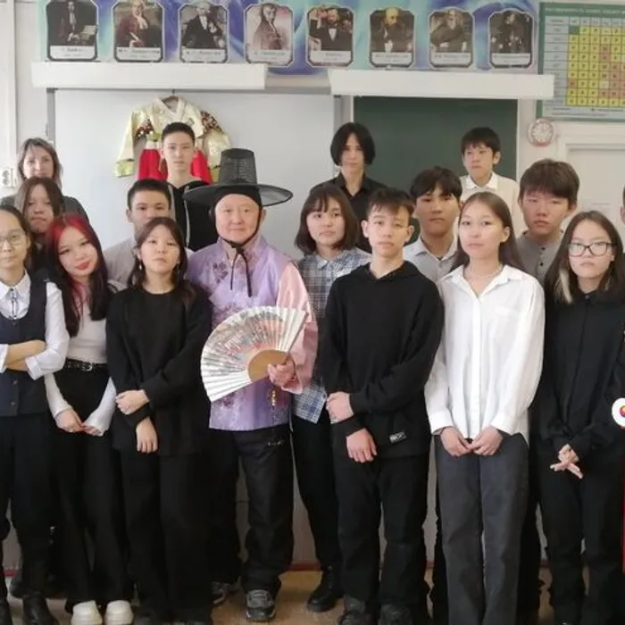 Абаканские школьники знакомятся с национальными традициями народов Хакасии