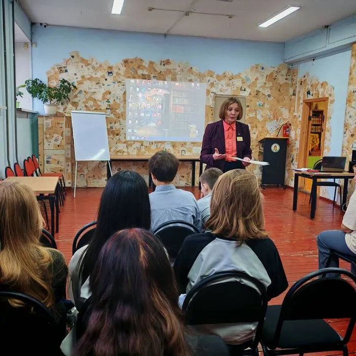 Память живёт: школьники Абакана вспоминают подвиги земляков